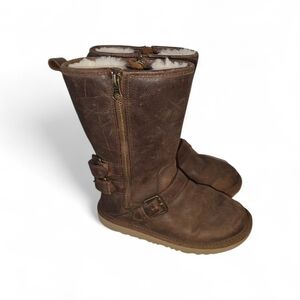 UGG Kids' Kaila Boots in a Brown Leather Finish Girls Size 2Y